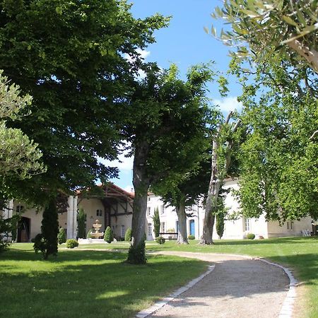 Domaine Des Chais Thénac 외부 사진