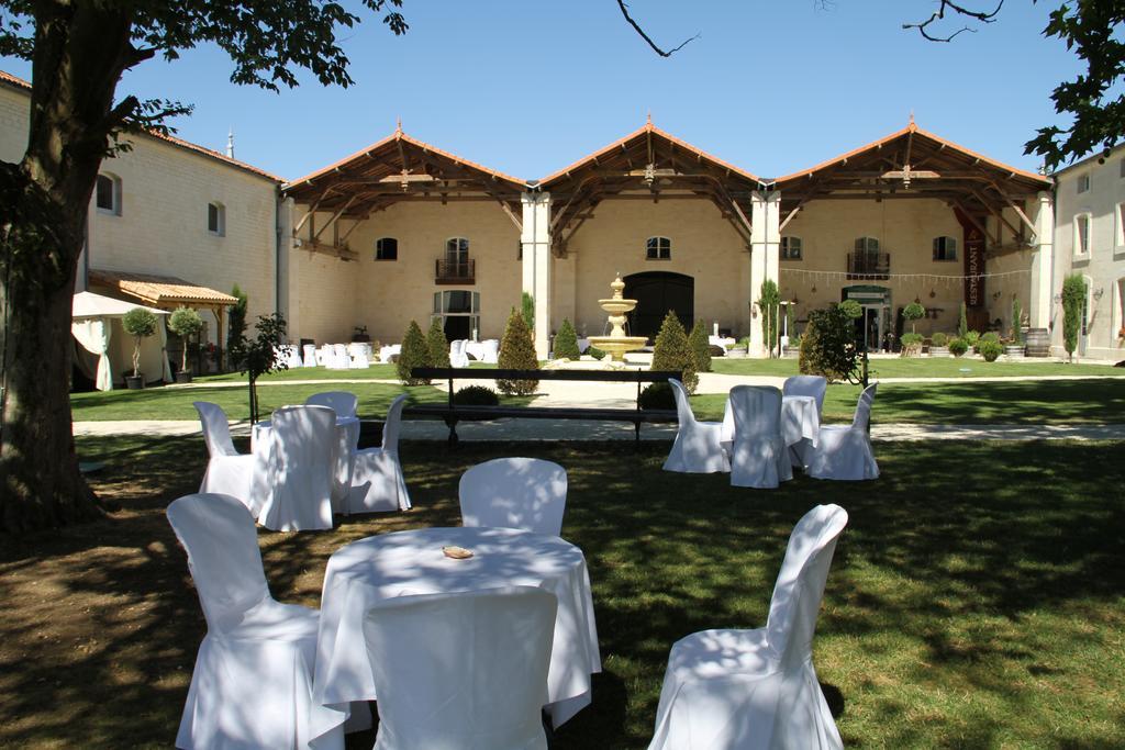 Domaine Des Chais Thénac 외부 사진
