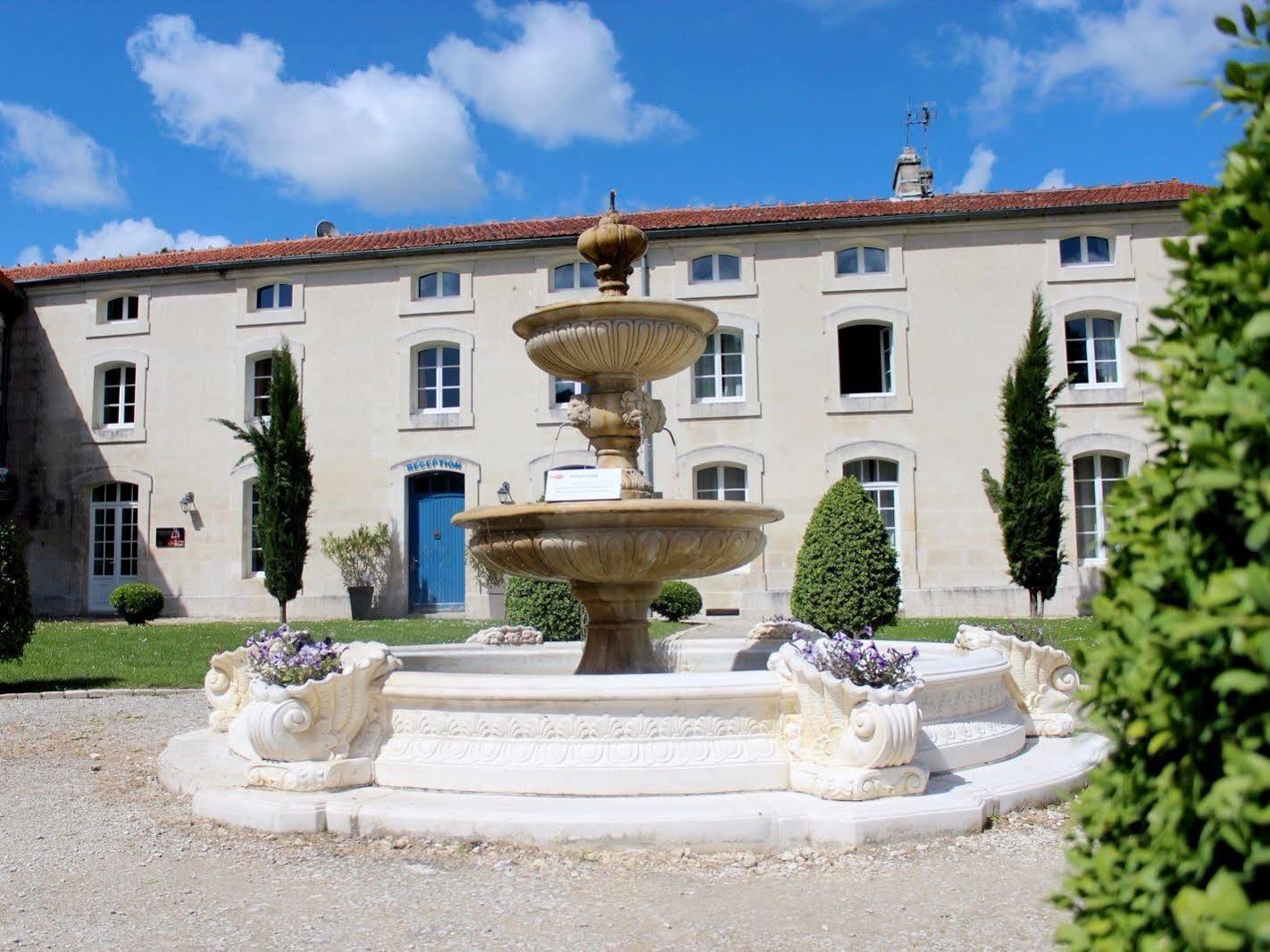 Domaine Des Chais Thénac 외부 사진